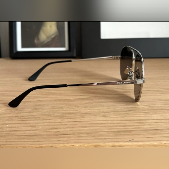 Aviator saint laurant sunglasses - Picture 6 of 7